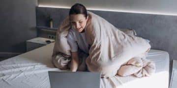 The Exhausted Mom's Guide: 7 Simple Sleep Strategies for 1 Extra Hour - Cover Image